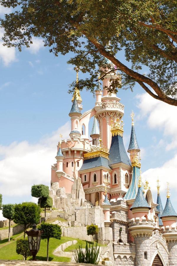 Au Charme De Bussy - Disneyland 10 Min, Paris 25 Min Eksteriør bilde